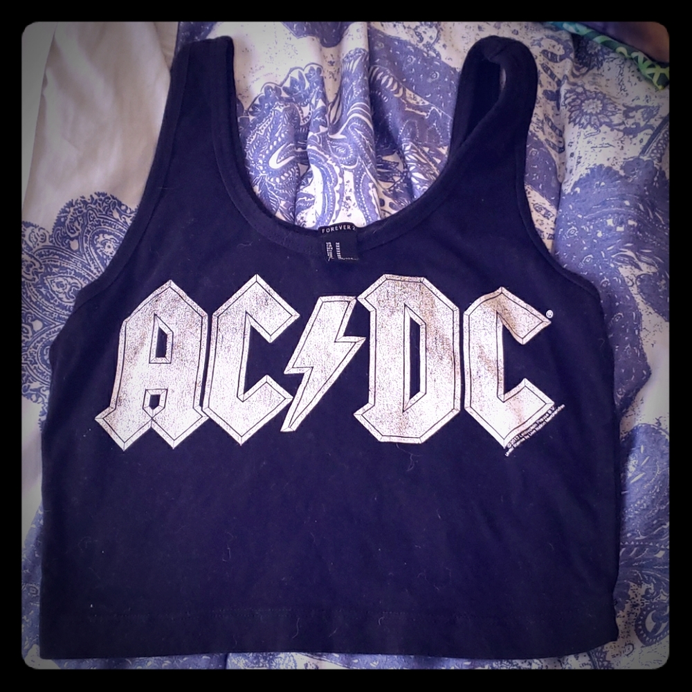 Forever 21 AC⚡DC Cropped tank